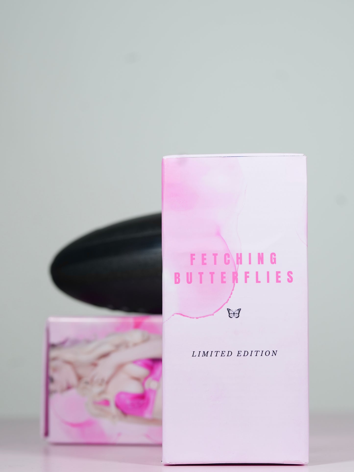 fetching butterflies - pocket 🐈⬛