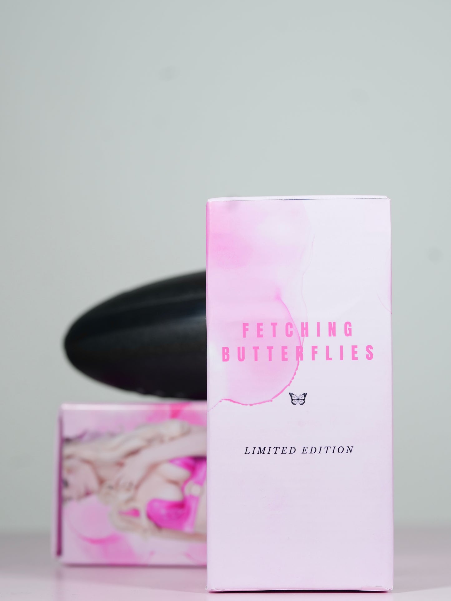 fetching butterflies - pocket 🐈‍⬛